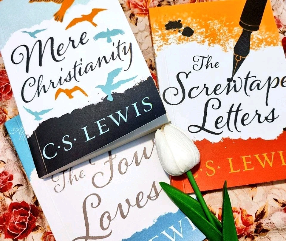 GIF uploaded by 𝐀𝐧𝐧