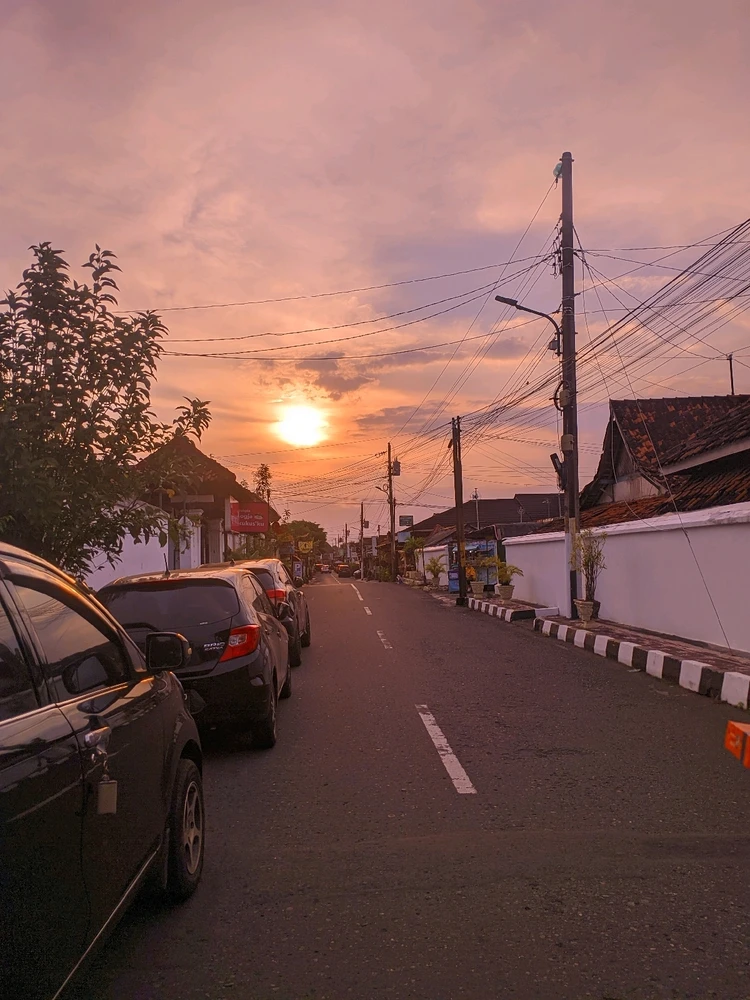 GIF uploaded by ꧋ꦏꦺꦴꦁ꧉