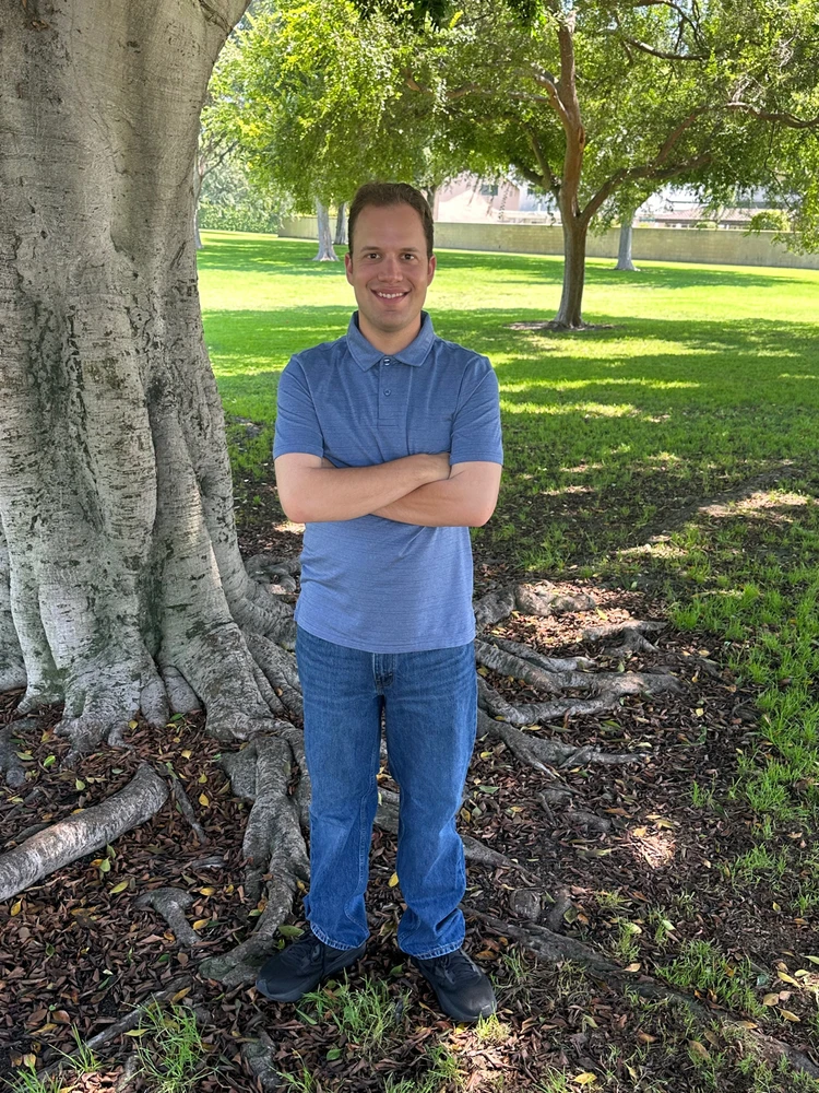 GIF uploaded by Gabriel