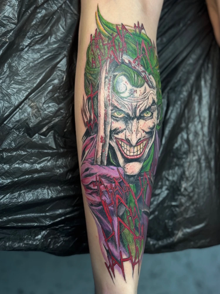 Joker, joker tattoo, tattoo, batman, three joker, the clown