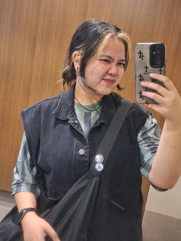 GIF uploaded by Pauie