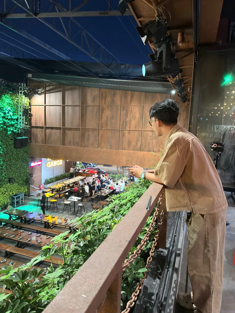 GIF được Mingo tải lên