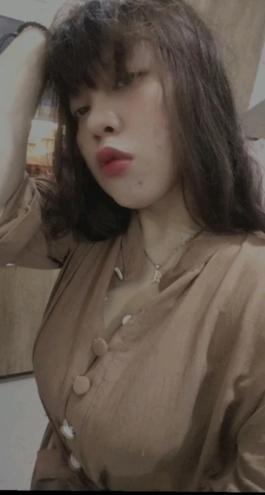 GIF diunggah oleh Aidesi