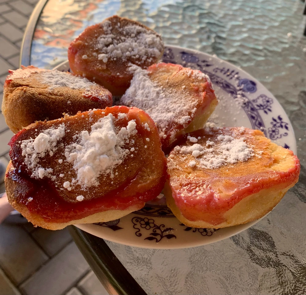 GIF nahrál Dr. Miki Bonq