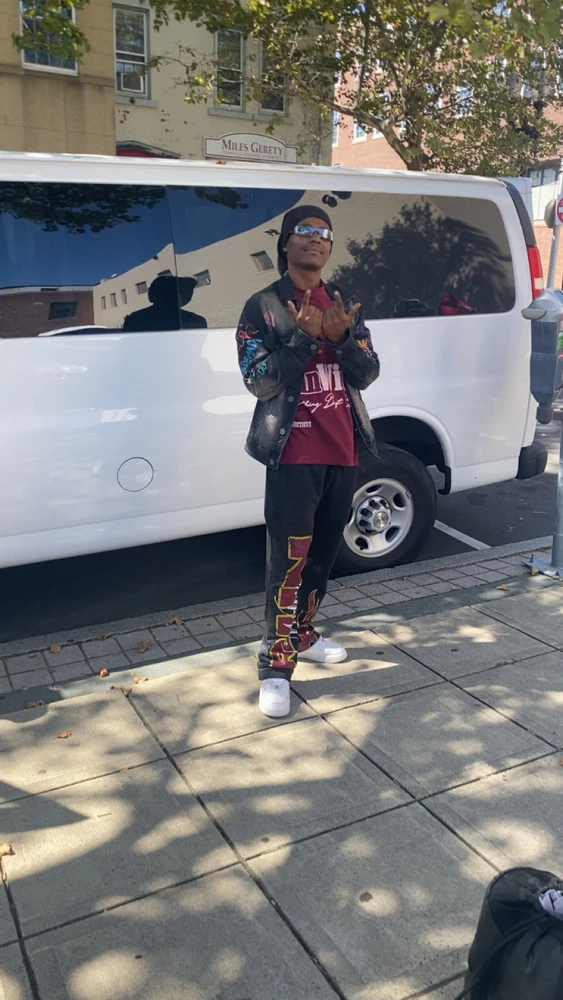 GIF uploaded by Eddie