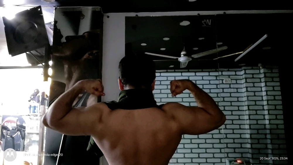 GIF uploaded by Faizan Hussain