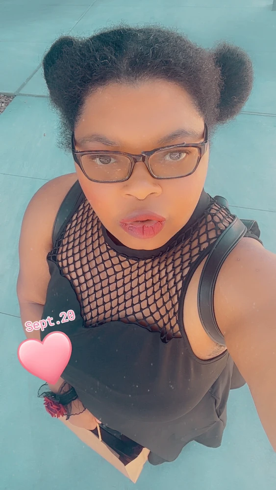 Image uploaded by Mia