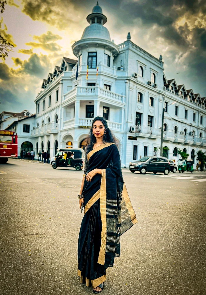 GIF uploaded by Ruth Esthara