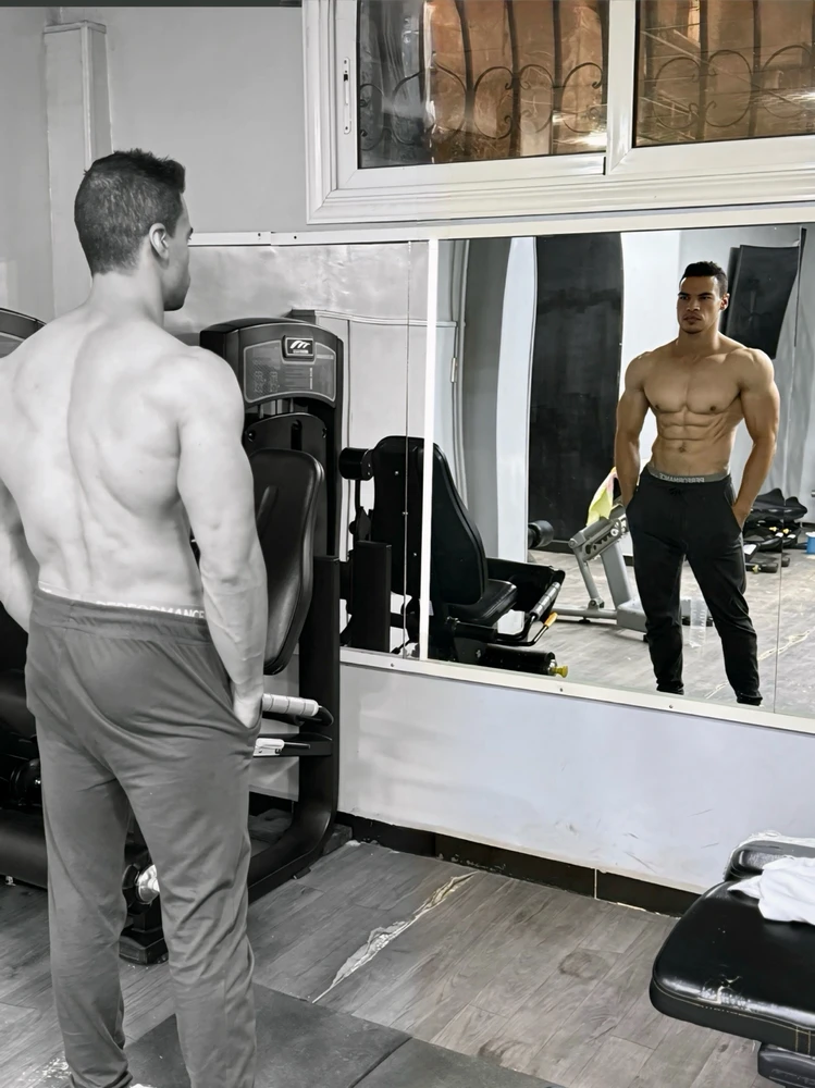 GIF uploaded by Karim Heroo