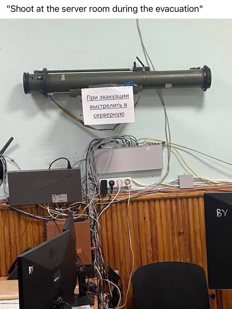 GIF diunggah dening Stephen