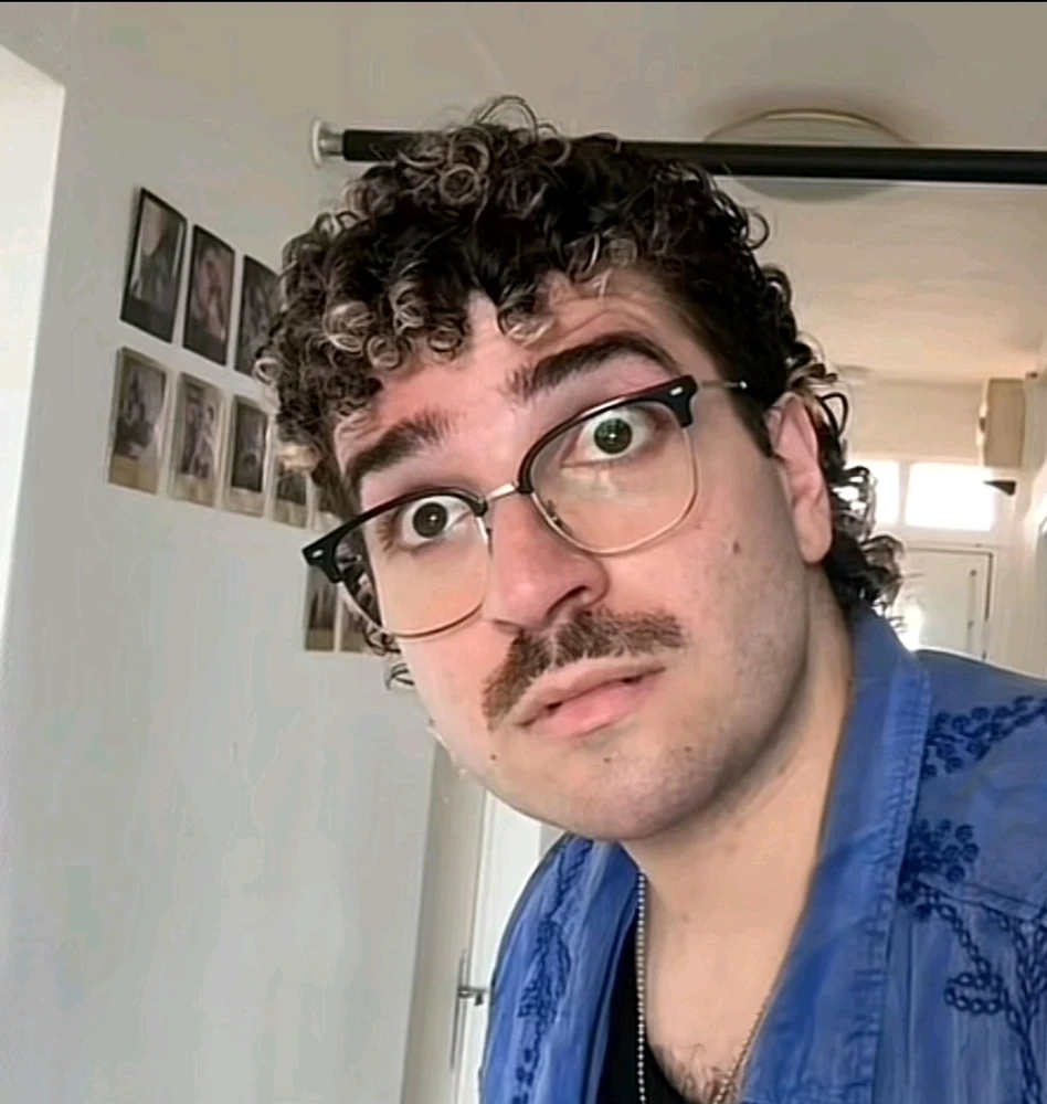 GIF uppladdad av Sam