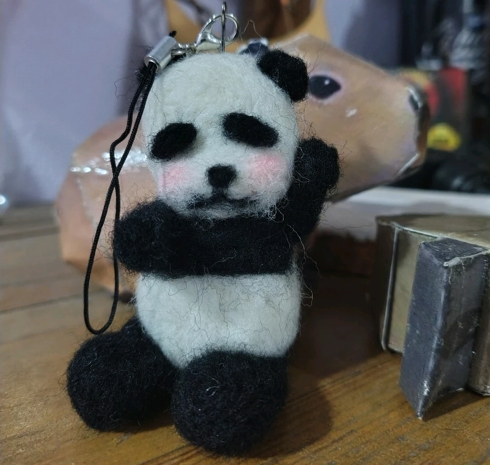 GIF uploaded by Giselle