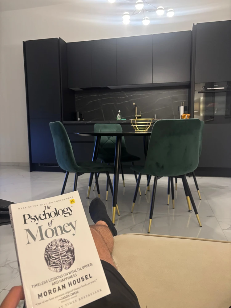 GIF uploaded by Filip