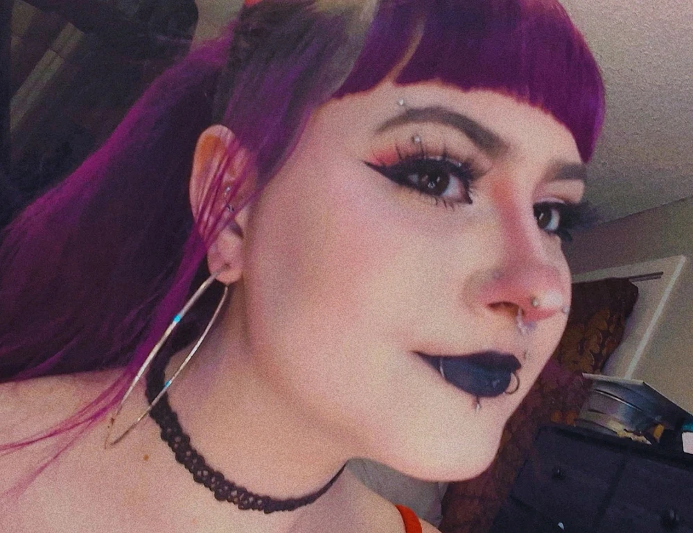 GIF uploaded by Kellyn