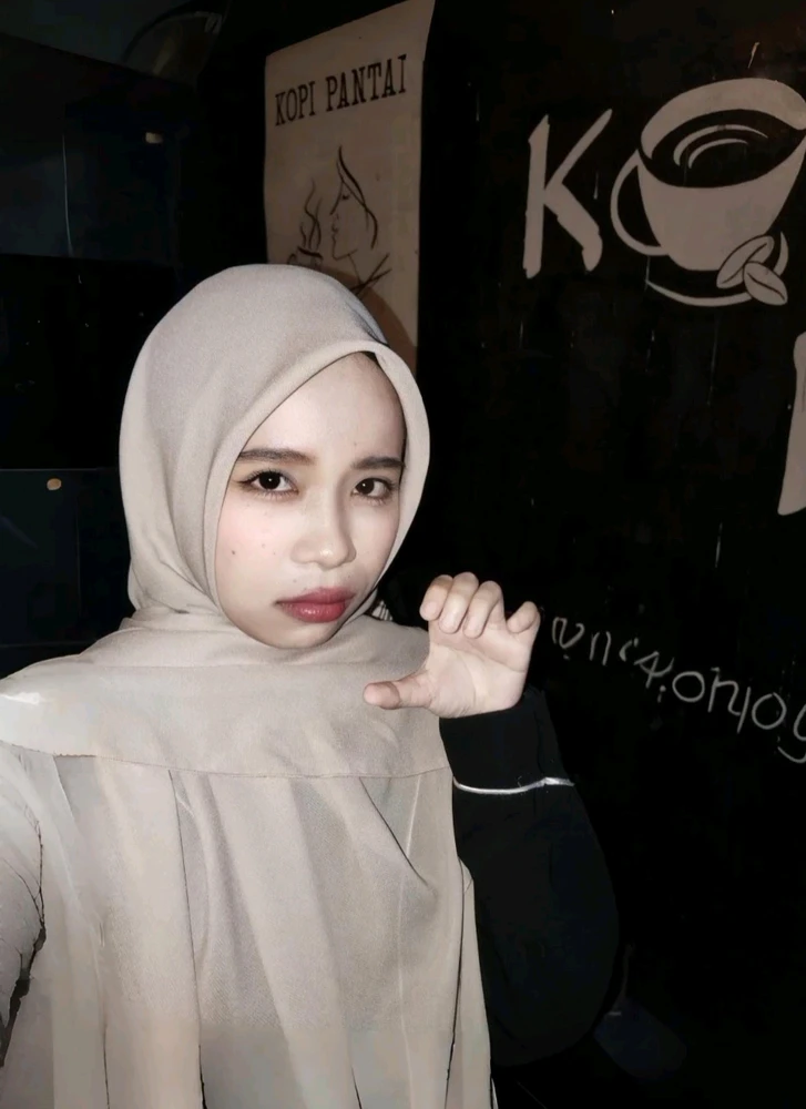 GIF הועלה על ידי Izzah