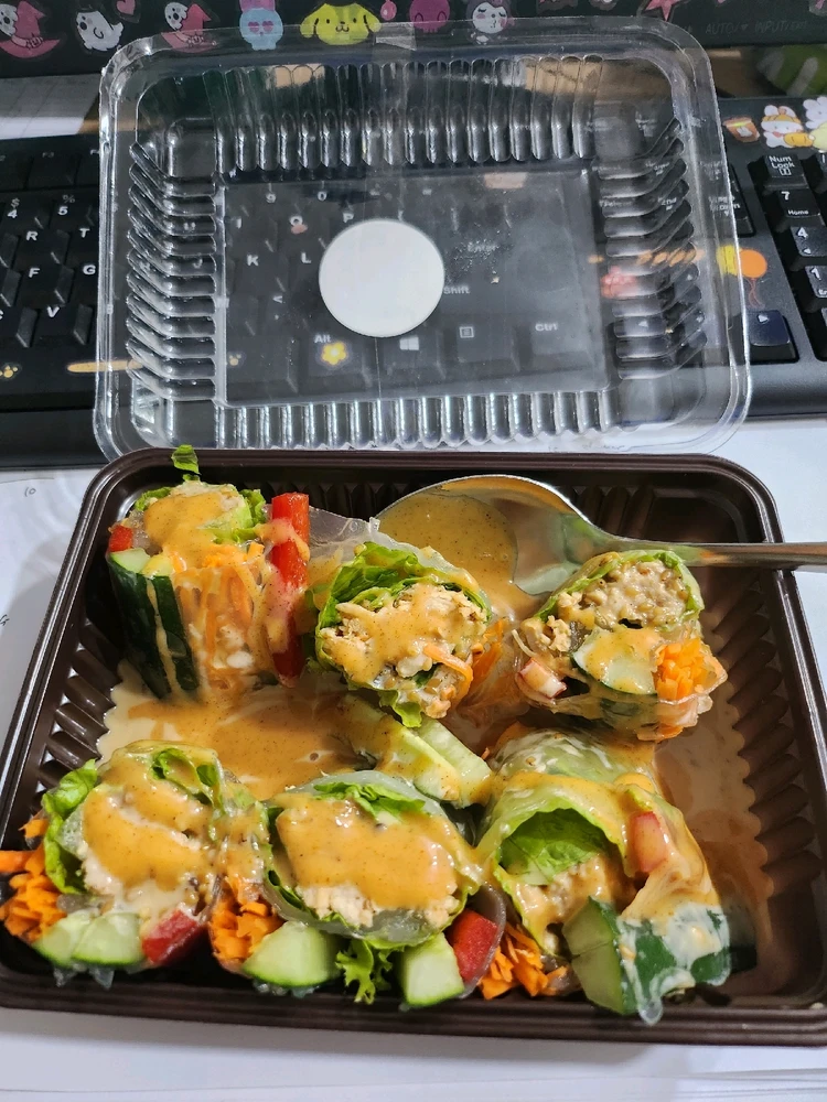 GIF diunggah oleh Rhirhi