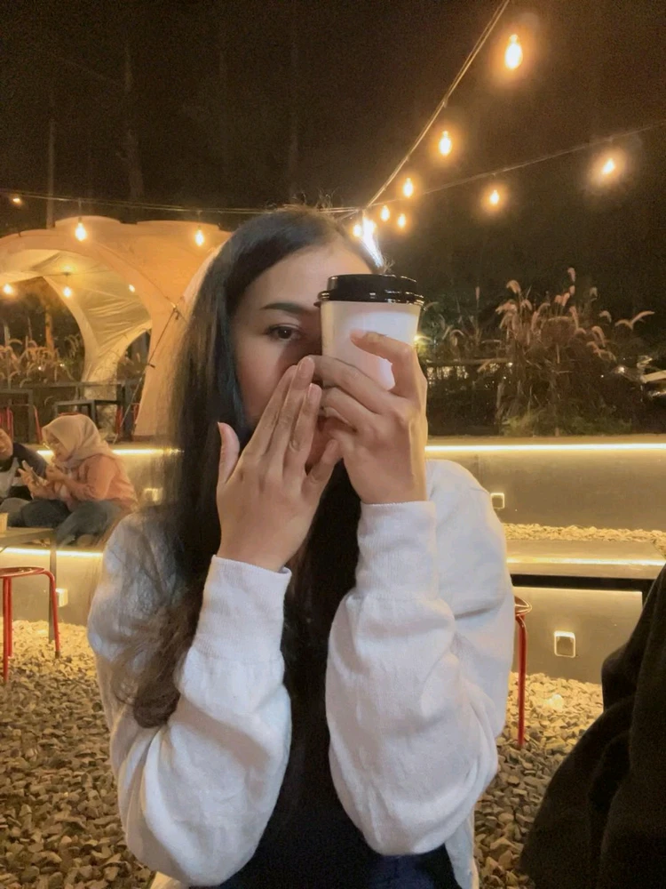 GIF diunggah oleh Vanya