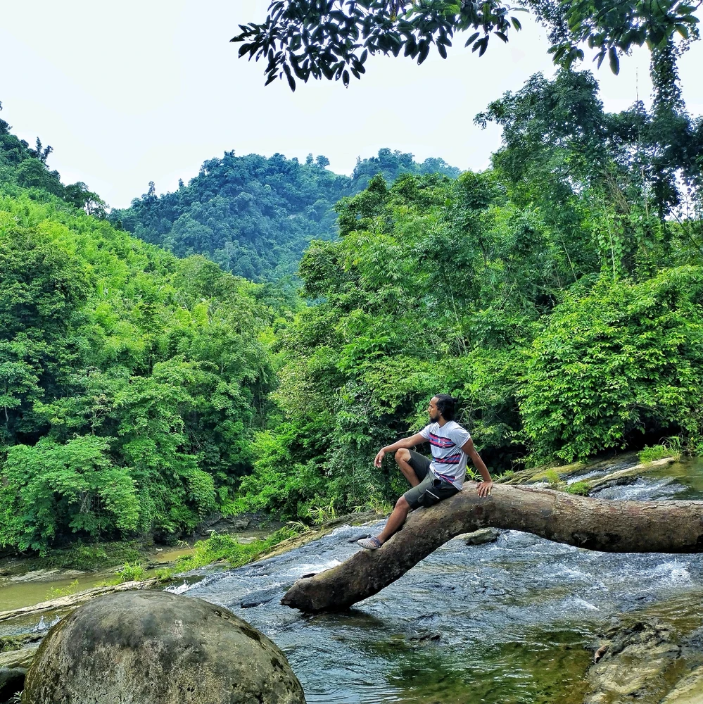 GIF uploaded by Barna