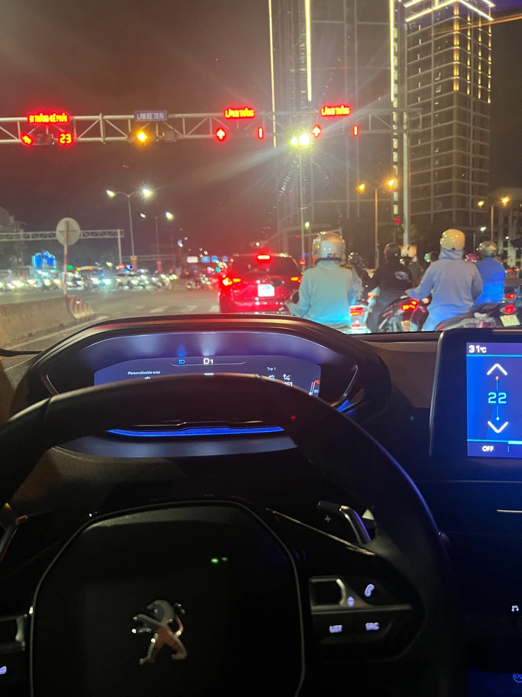 GIF được Tú Phan tải lên