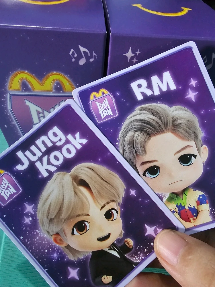 GIF diunggah dening AJ