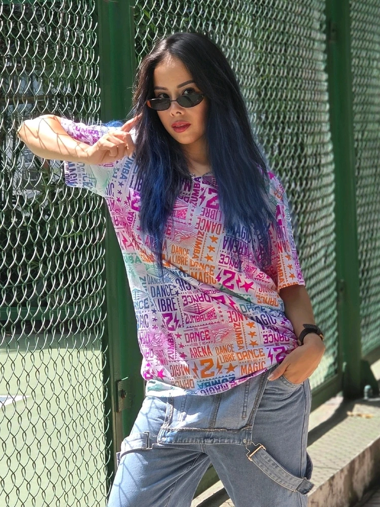 GIF tso los ntawm Zin Maya