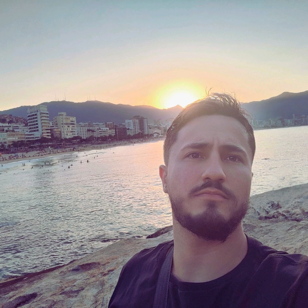 GIF gi-upload ni Arno