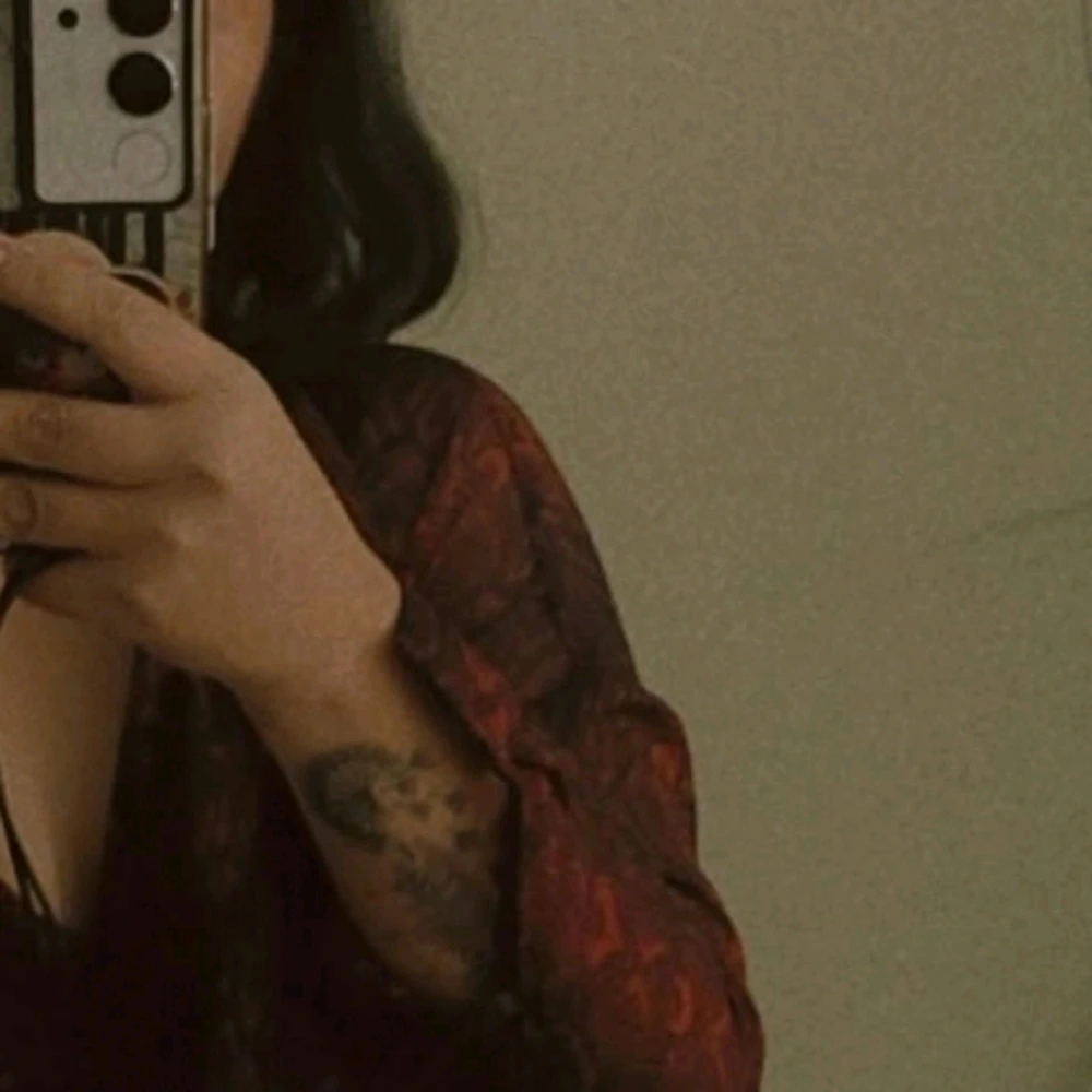 GIF uploaded by ana_