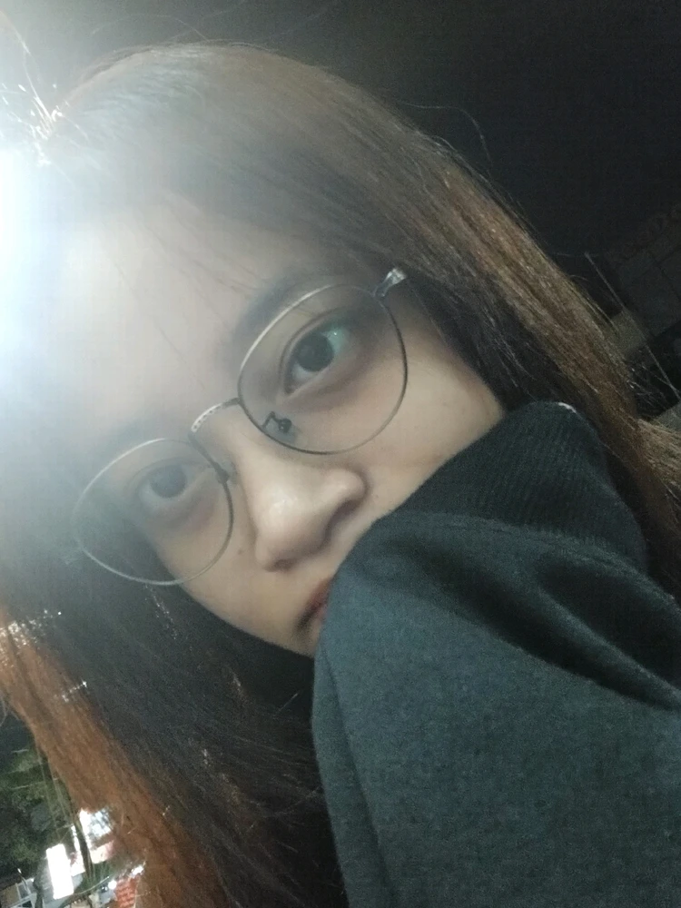 GIF diunggah oleh Nana