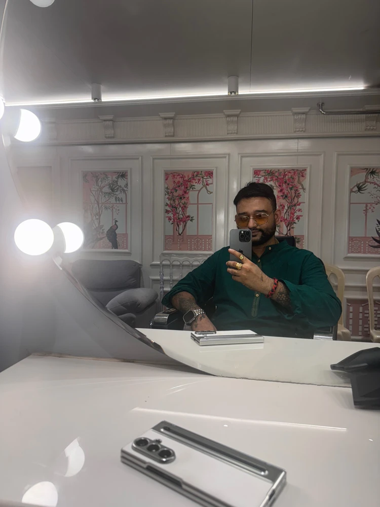 GIF gi-upload ni Darshankumar Joshi