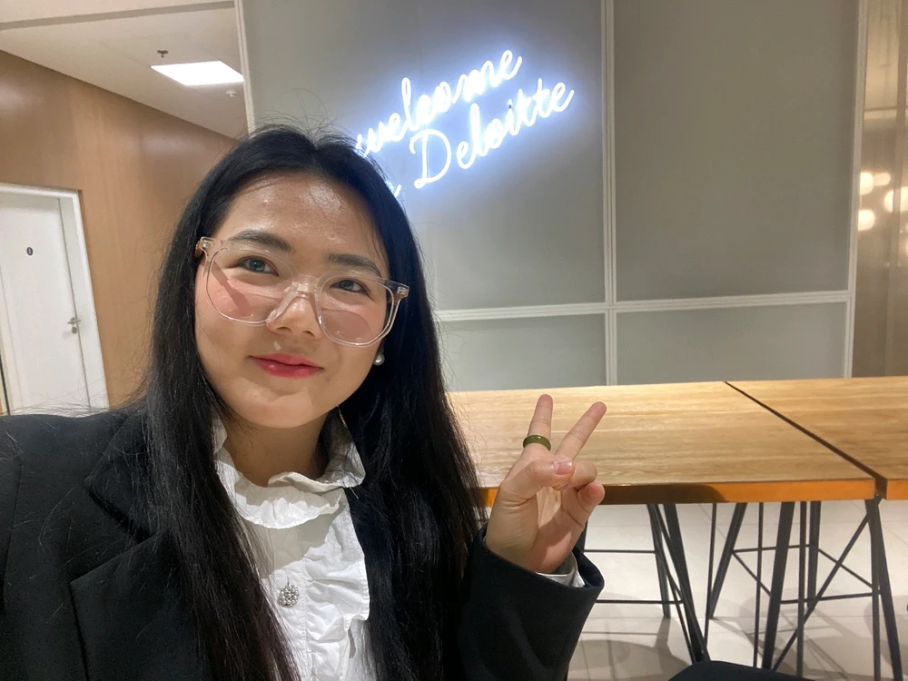 GIF gi-upload ni Tina_zhang