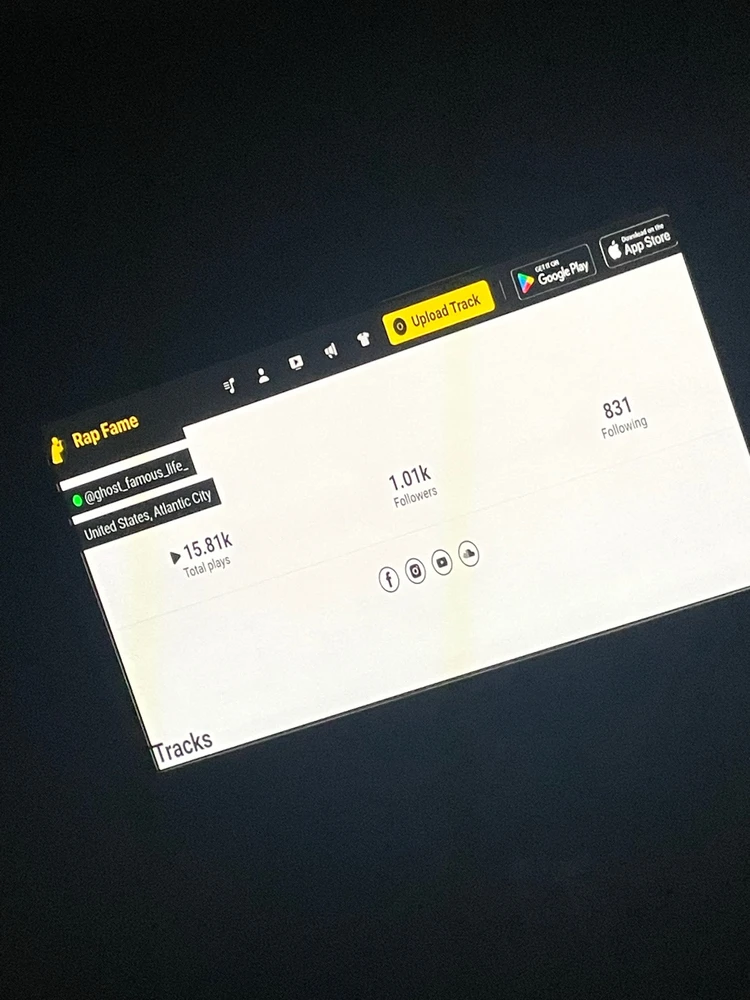 GIF uploaded by Rynell