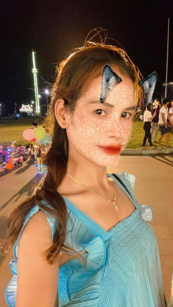 GIF uploaded by Channa