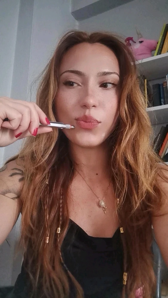 Es tarafından yüklenen GIF