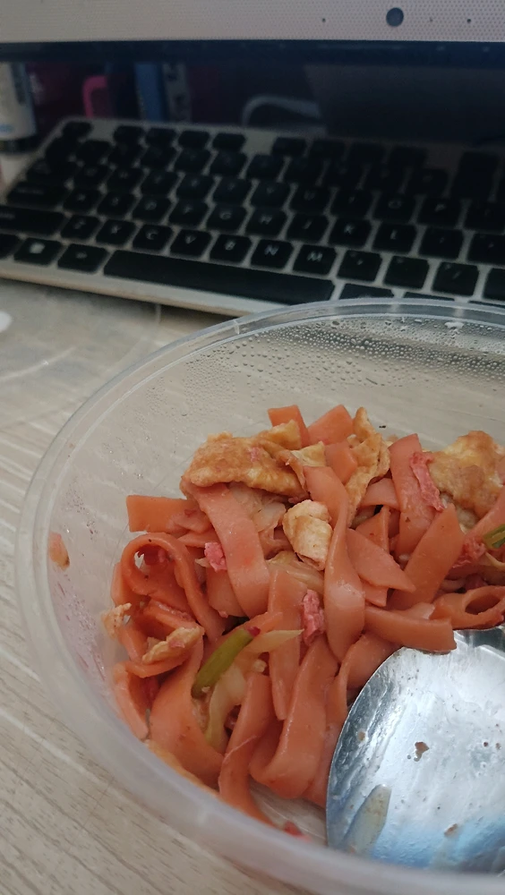 GIF uploaded by Lynsky