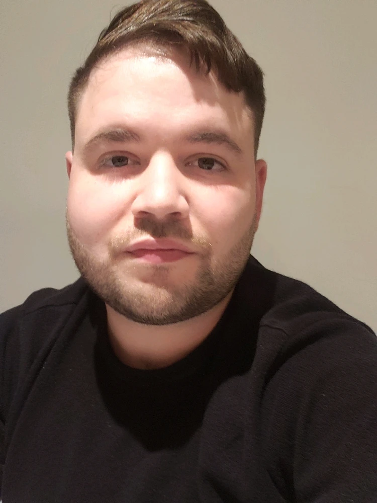 GIF uploaded by Hansen