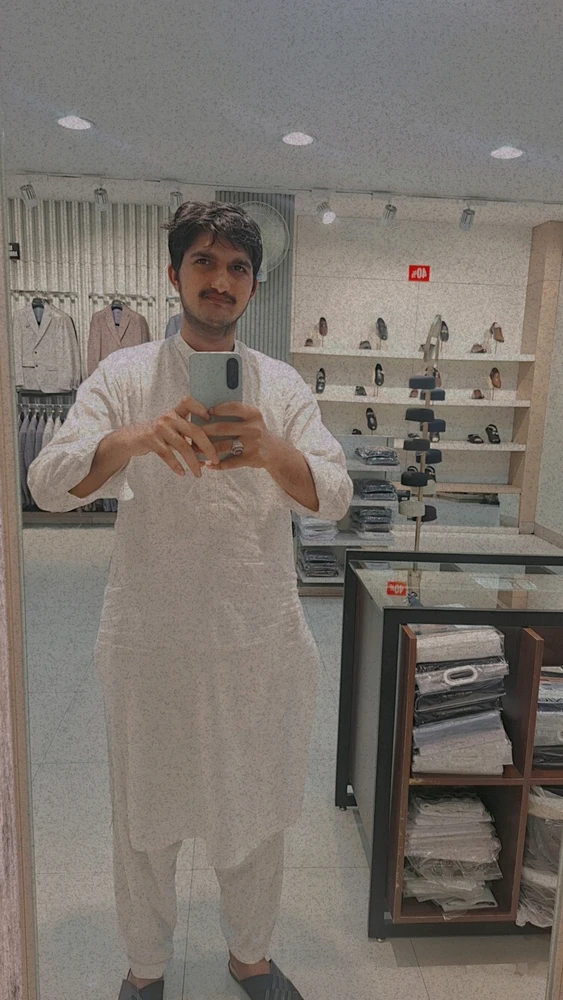 GIF uploaded by Zayn Ali