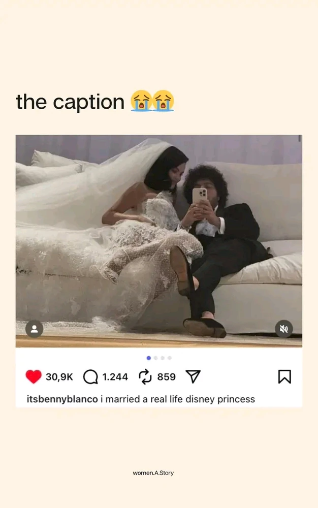 GIF tso los ntawm Ayuumma