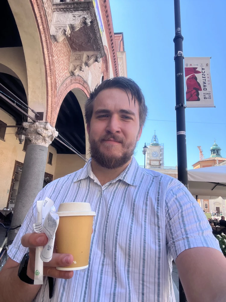 Фото загрузил Dmitry