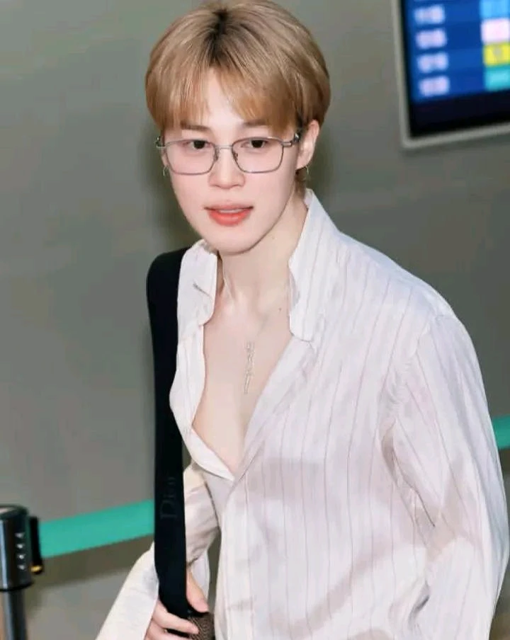 I-upload ni Joey ang larawan