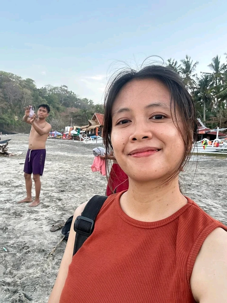 GIF uploaded by Di