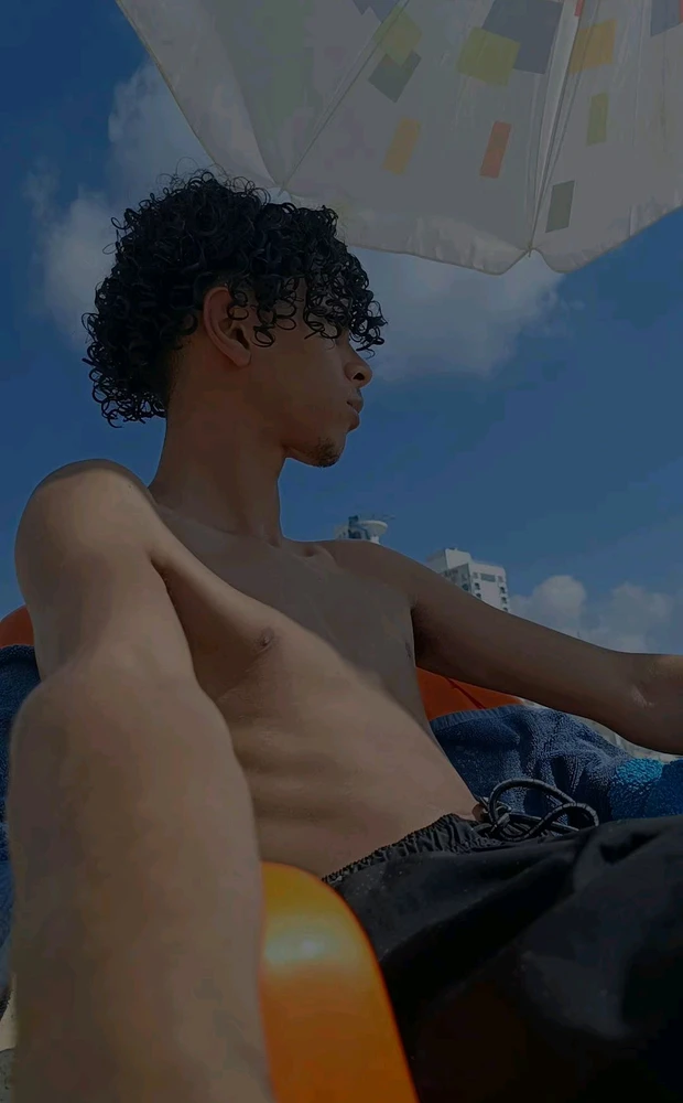 GIF הועלה על ידי אוראל