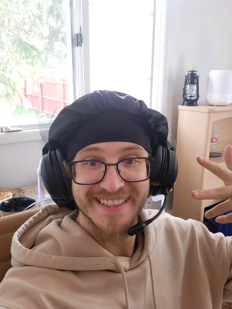GIF жүктеген Nathan