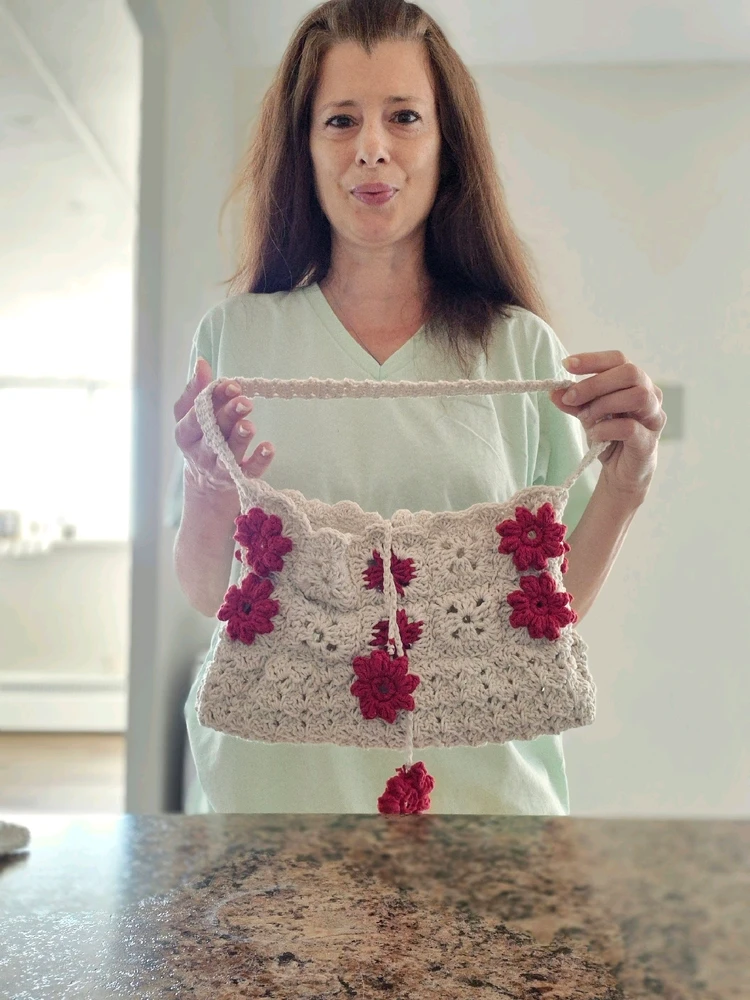 GIF uploaded by Aekaterini