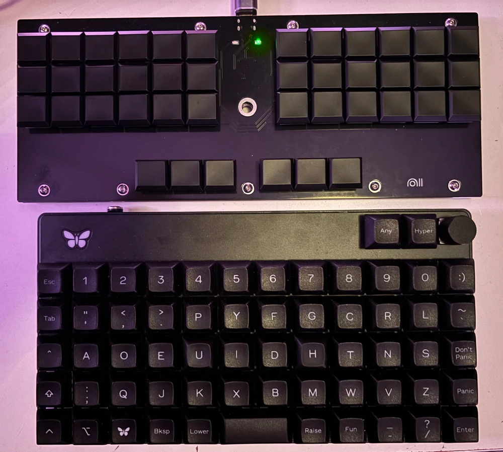 GIF uploaded by Iris