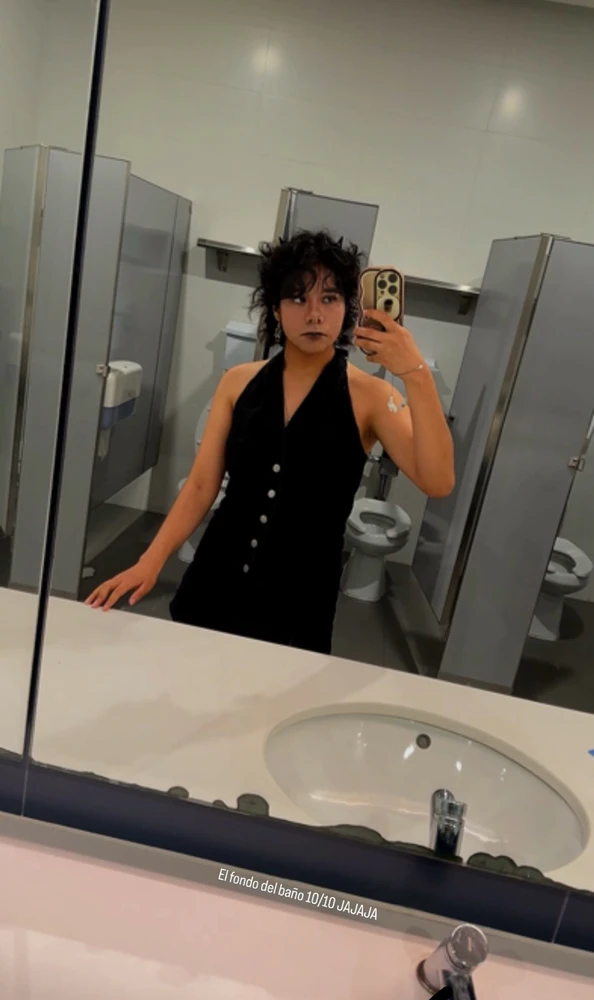 GIF uploaded by Mariam