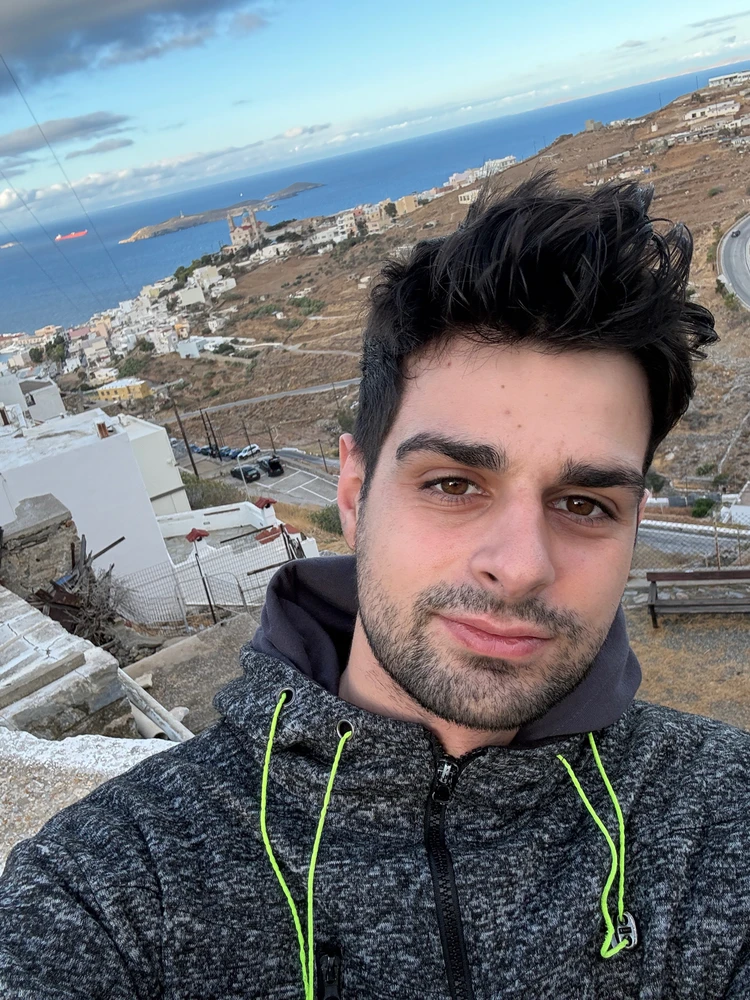 GIF ανέβηκε από Giannis