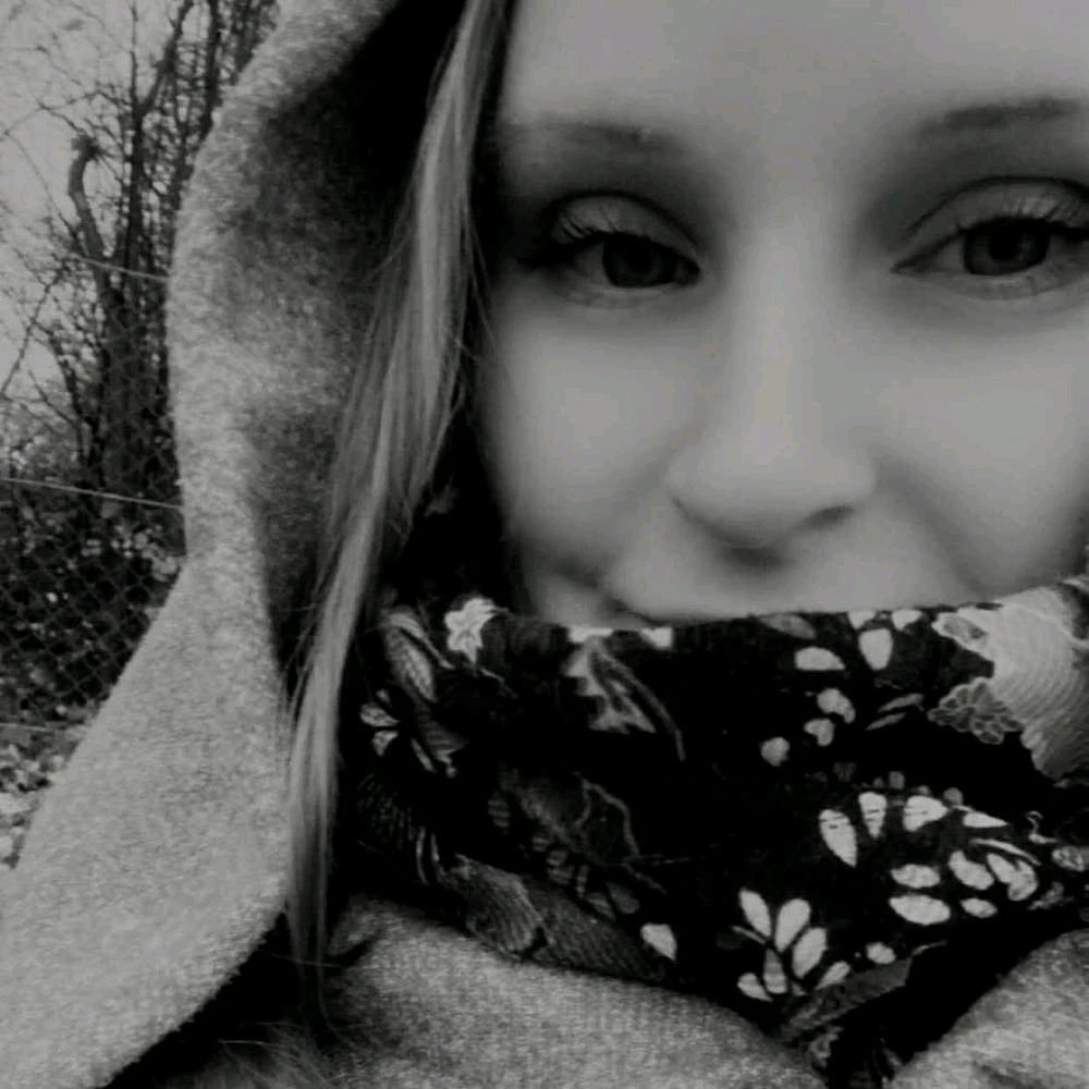 Hope everybody is gonna have a wonderful weekend and if you're from denmark - Please stay safe in this Amy storm! And of course also the rest of you!