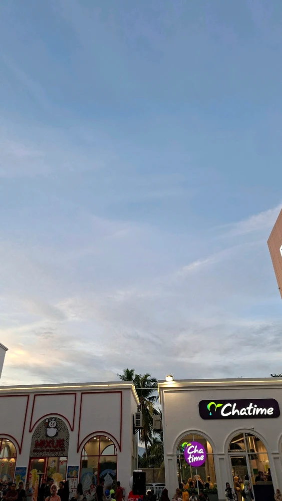 GIF diunggah oleh Afrila