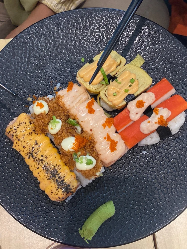 GIF uploaded by Mauly