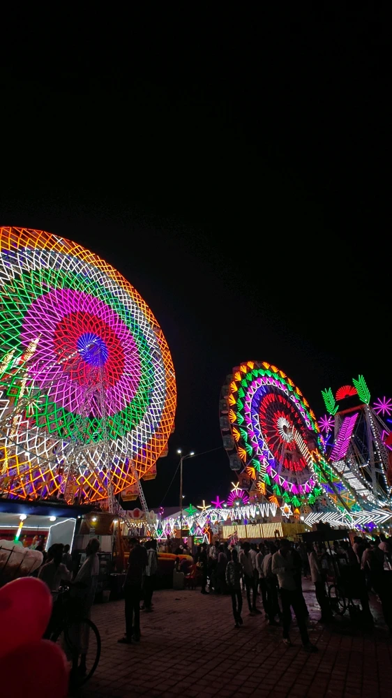 GIF diunggah dening AK